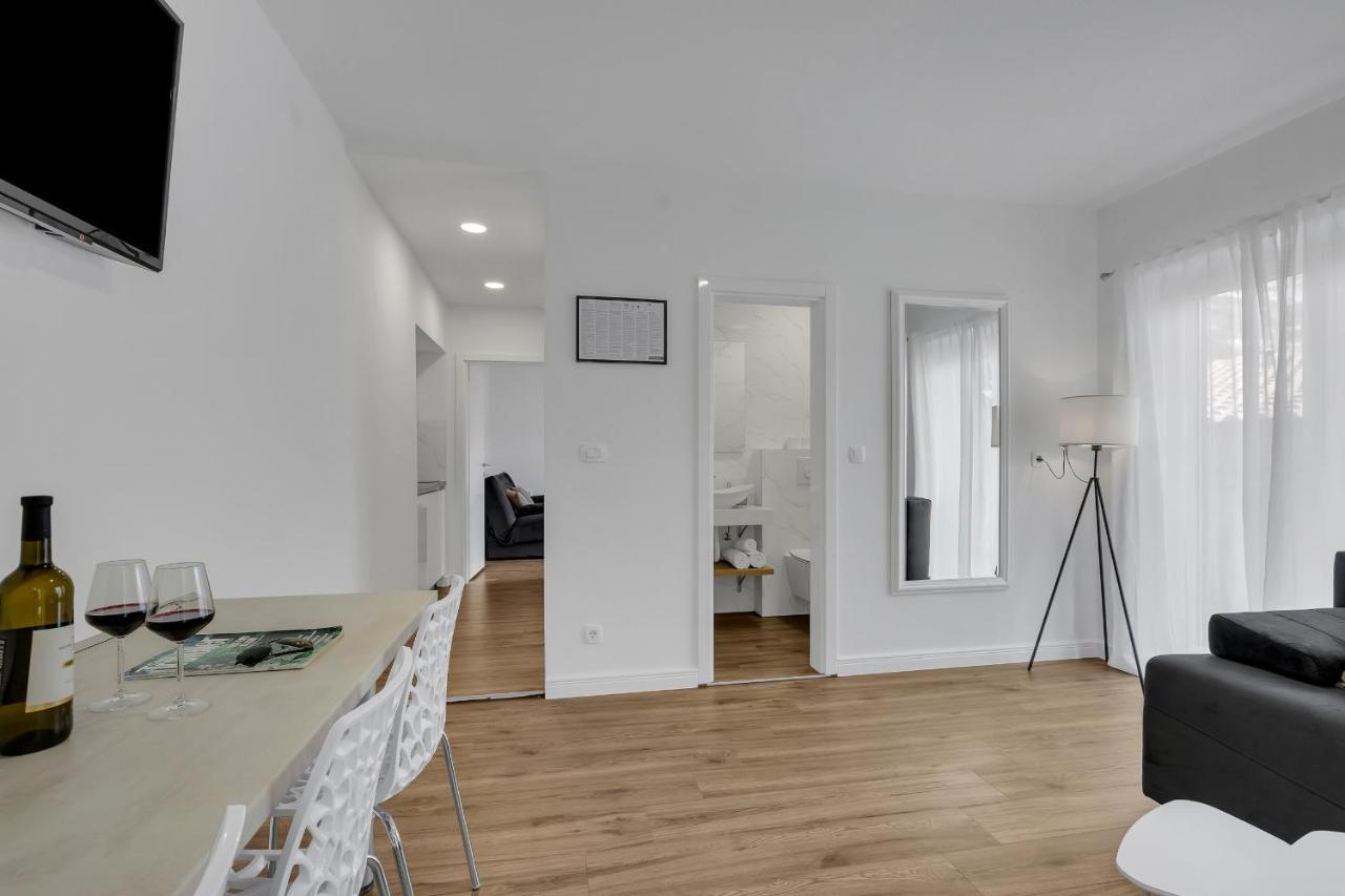Villa Amore Brela Eksteriør billede