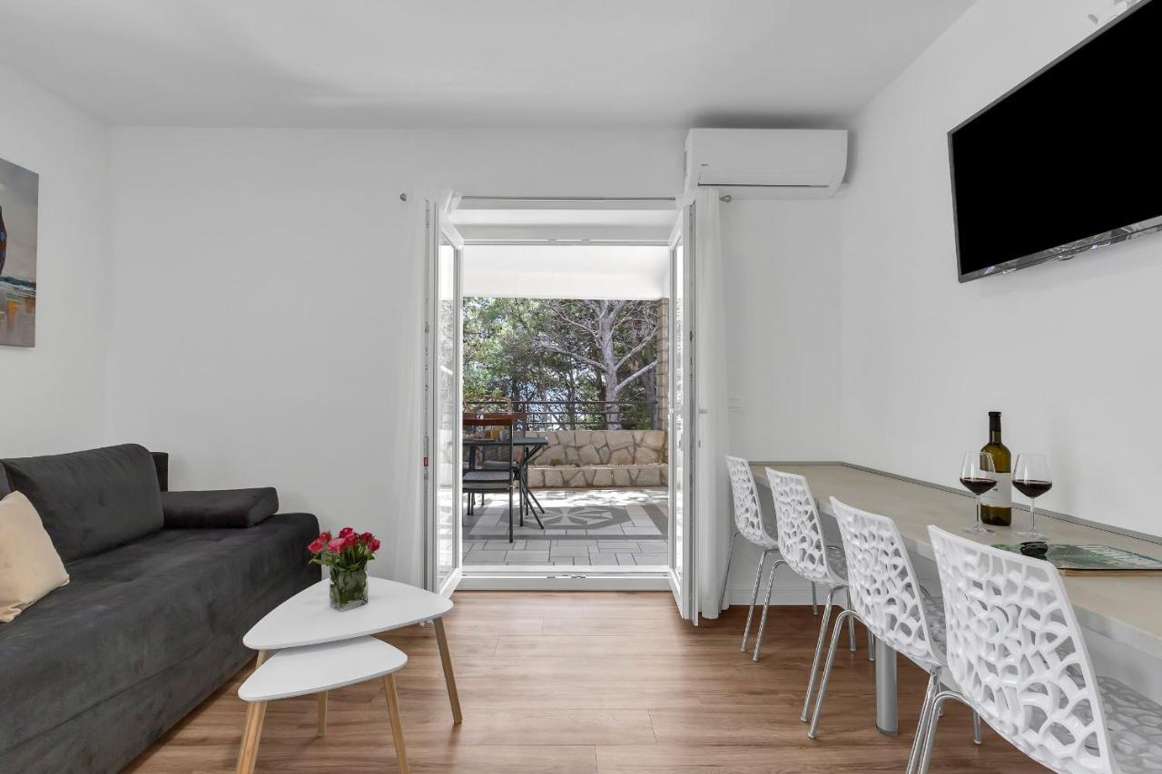 Villa Amore Brela Eksteriør billede